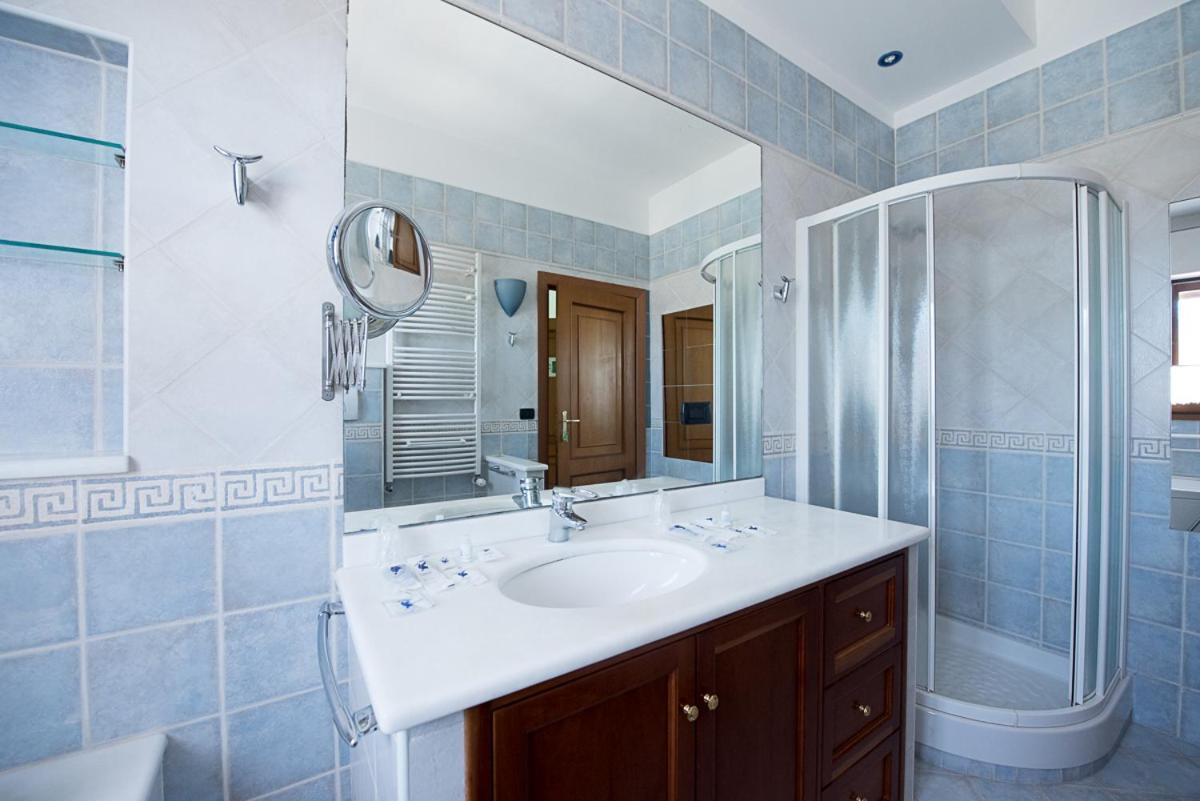 Villa Iara Черветери Екстериор снимка