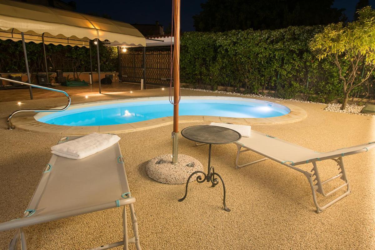 Villa Iara Черветери Екстериор снимка