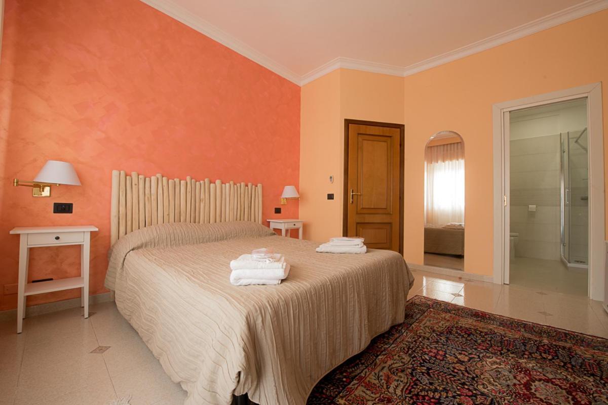 Villa Iara Черветери Екстериор снимка