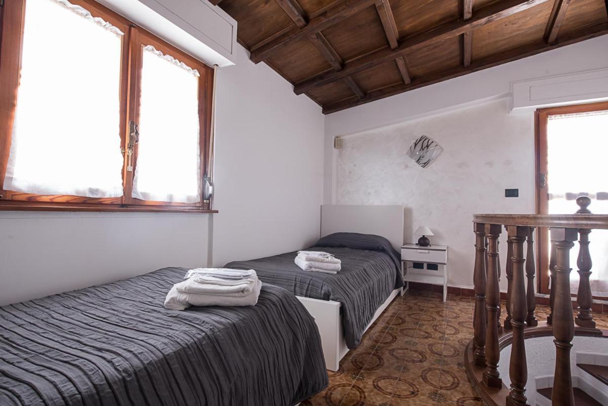 Villa Iara Черветери Екстериор снимка